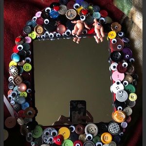 Button baby mirror